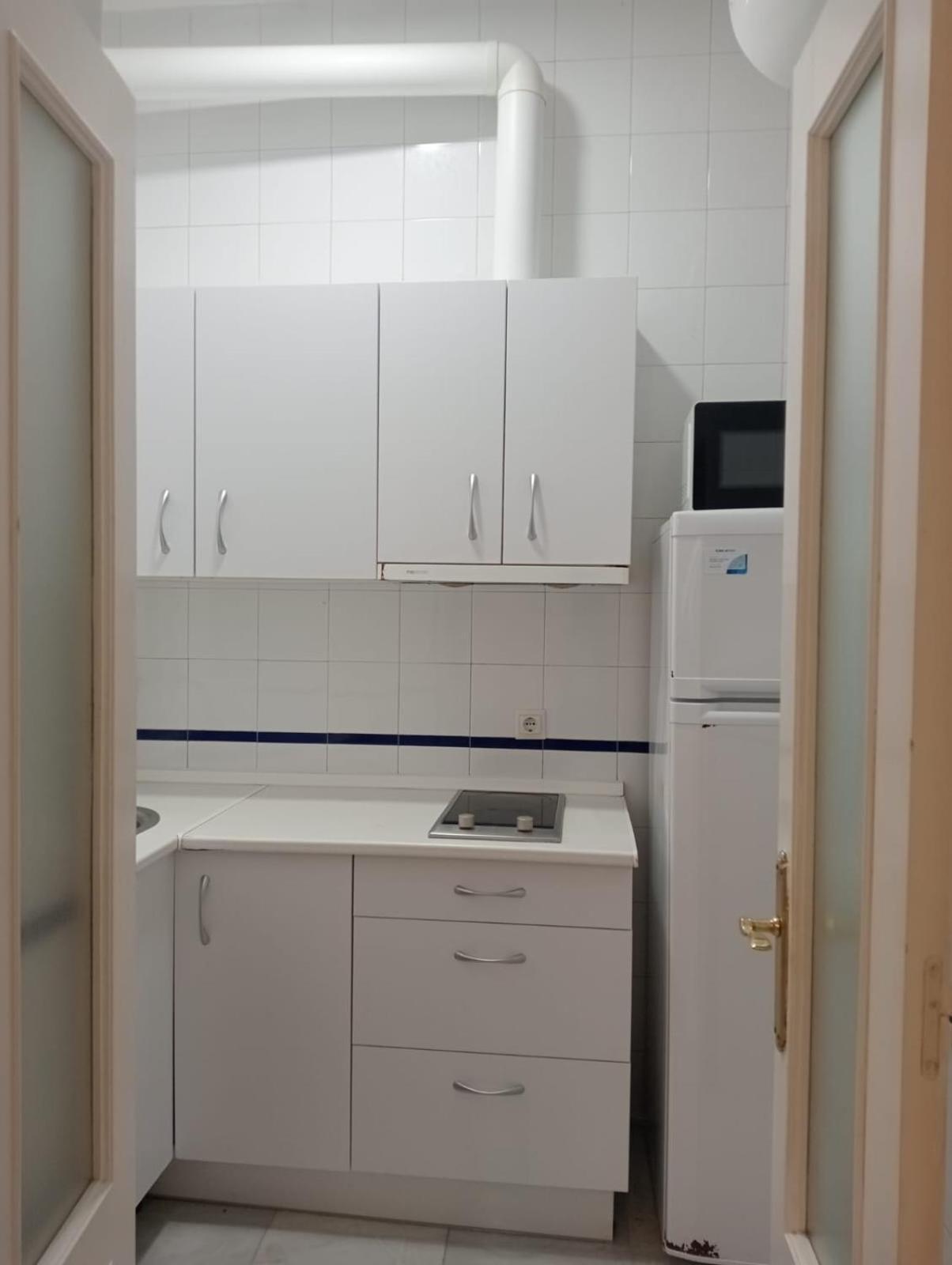 C Palacio Parking Segun Disponibilidad เซบีญา ภายนอก รูปภาพ